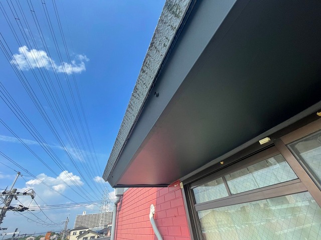 ベランダ軒天板金カバー